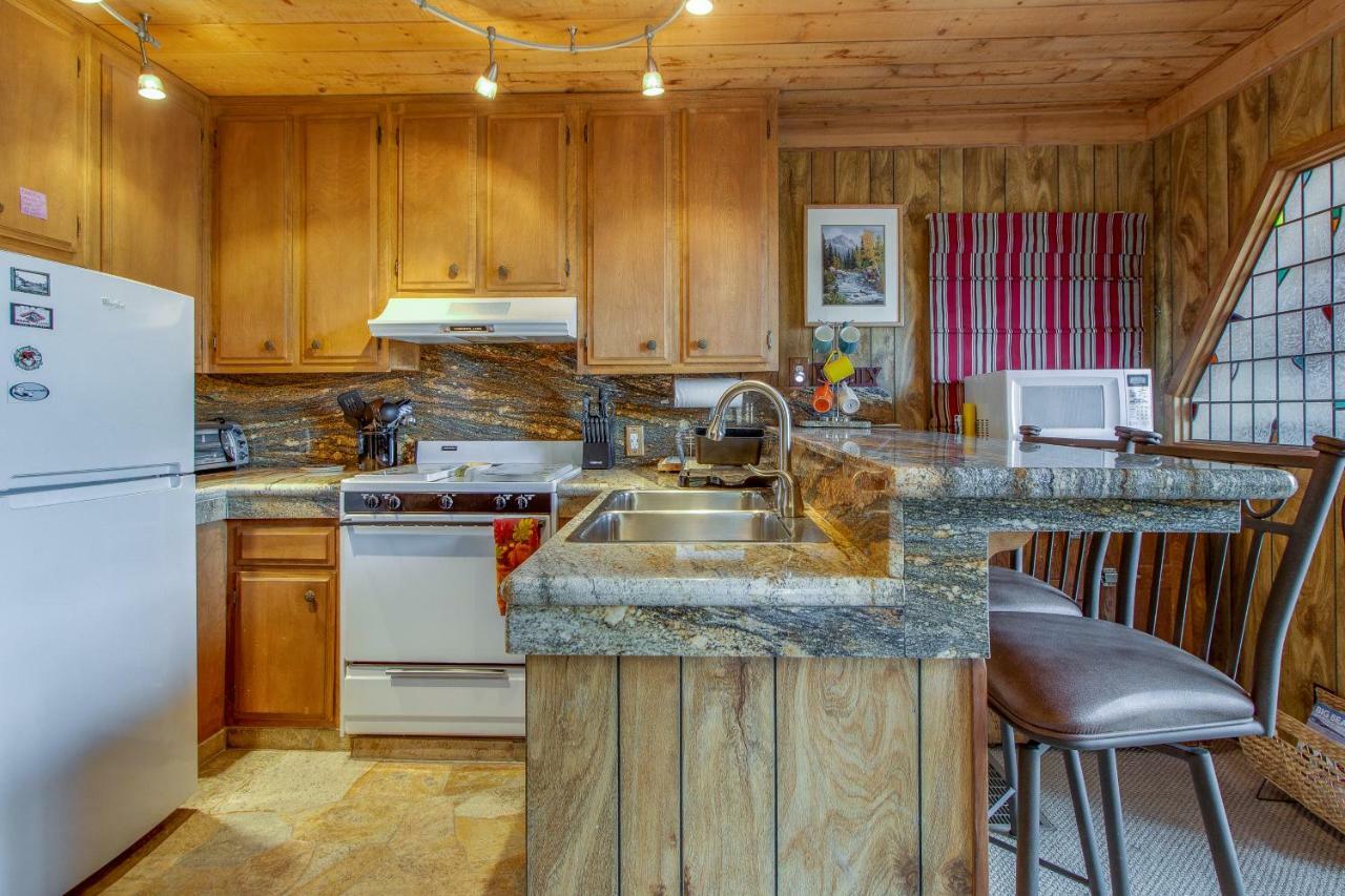 Castle Rock Cabin #2 ビッグ・ベアー・レイク エクステリア 写真